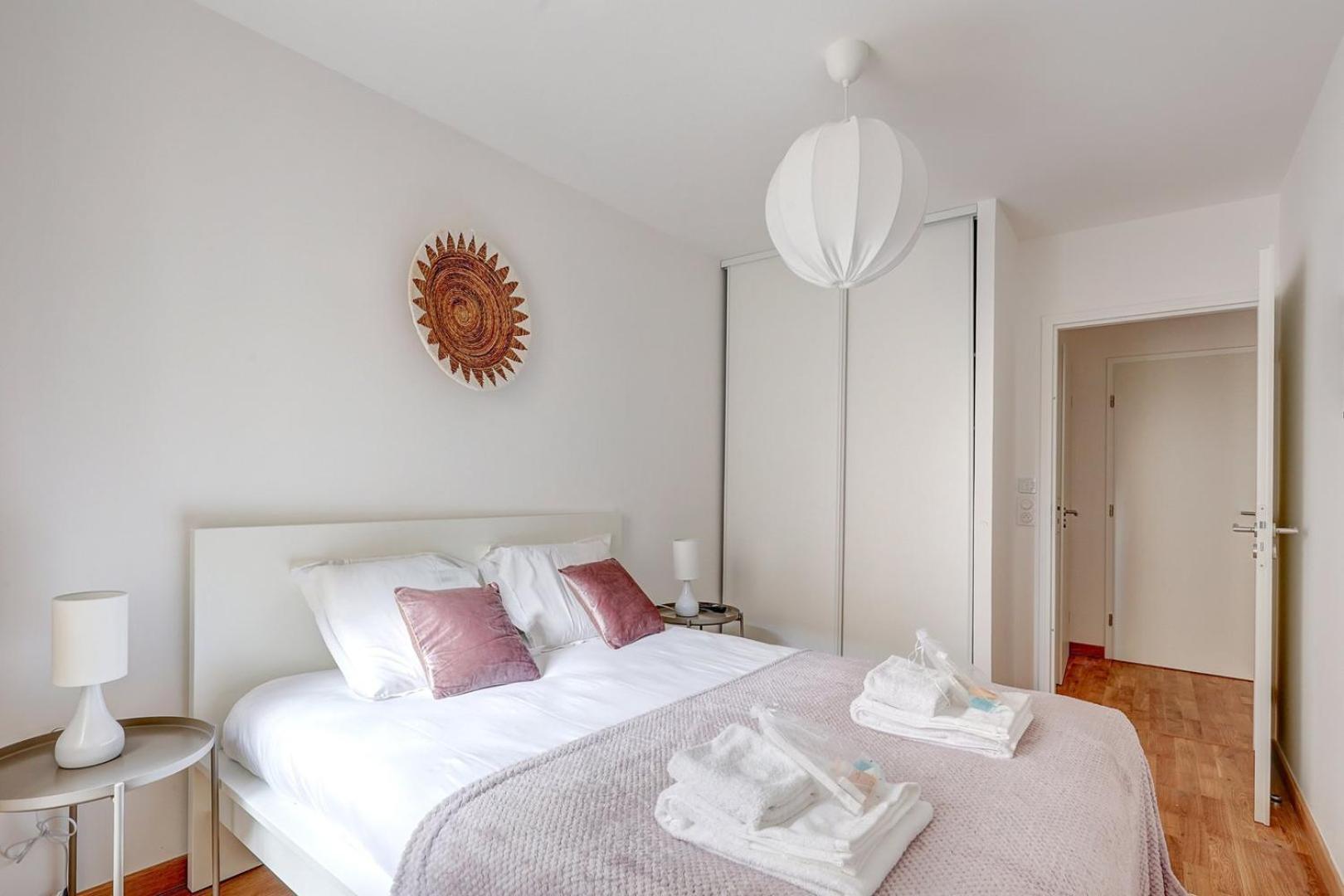 340 Suite Emile - Superb Apartment كليشي المظهر الخارجي الصورة