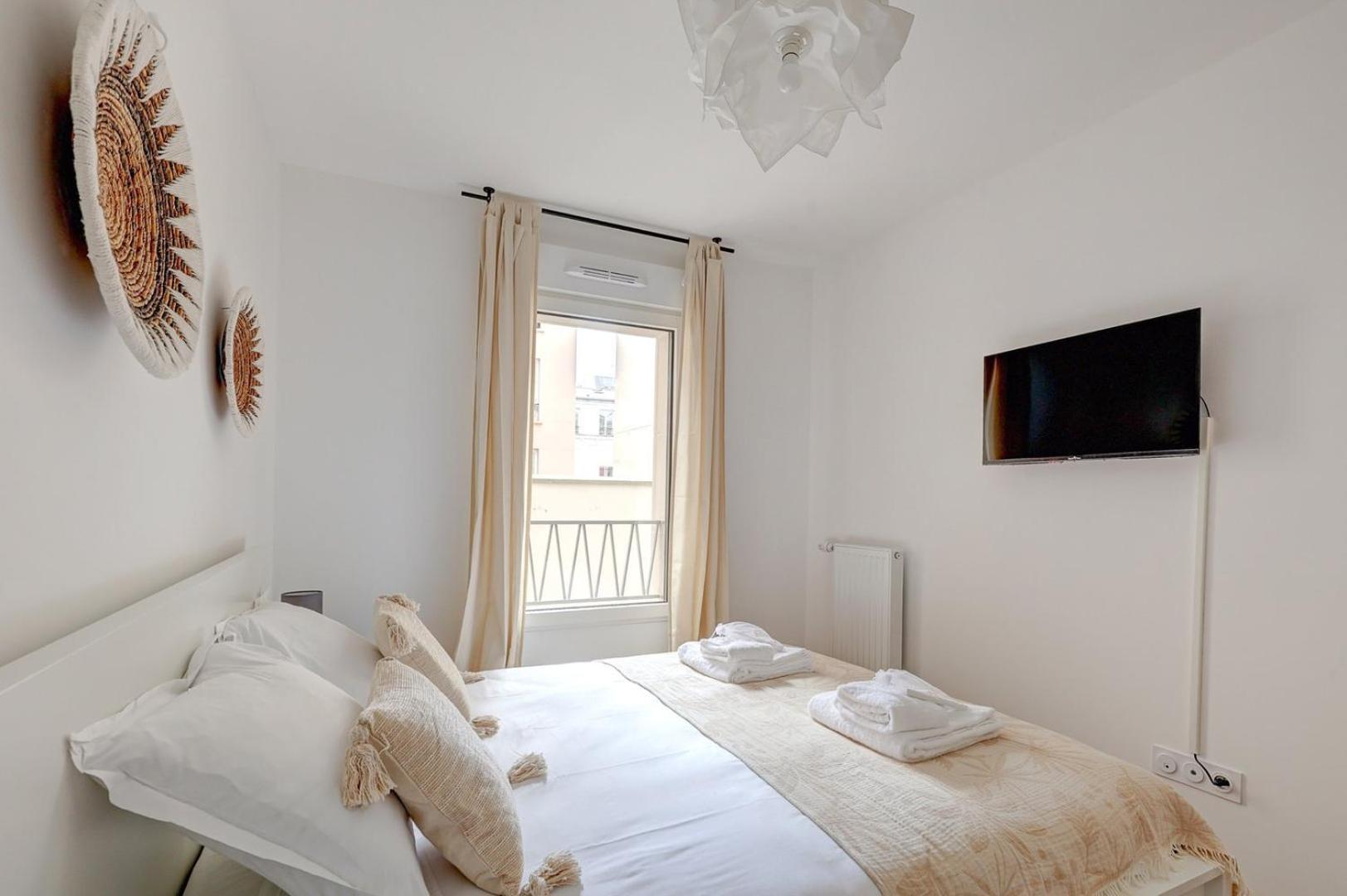 340 Suite Emile - Superb Apartment كليشي المظهر الخارجي الصورة